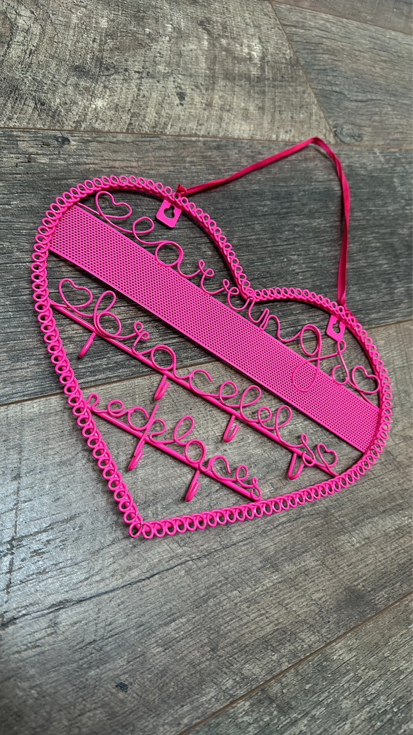 Heart Shaped Jewelry Organizer - photo 2