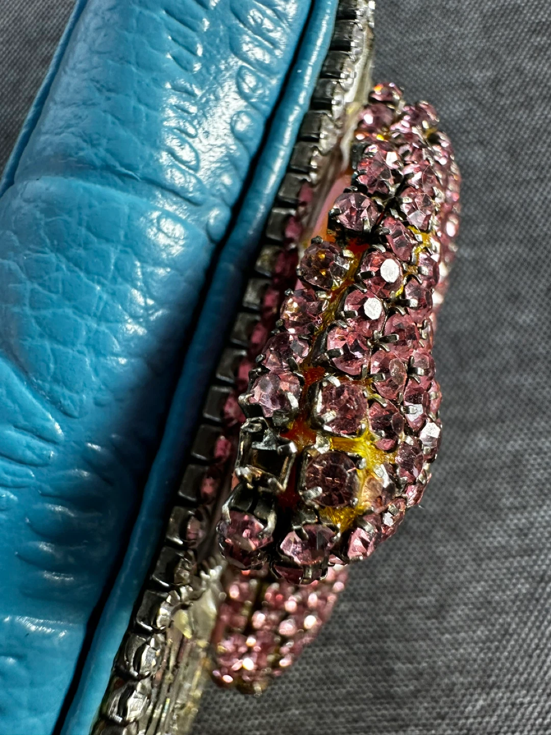 Sparkly Butterfly Keys Holder keychain - photo 4