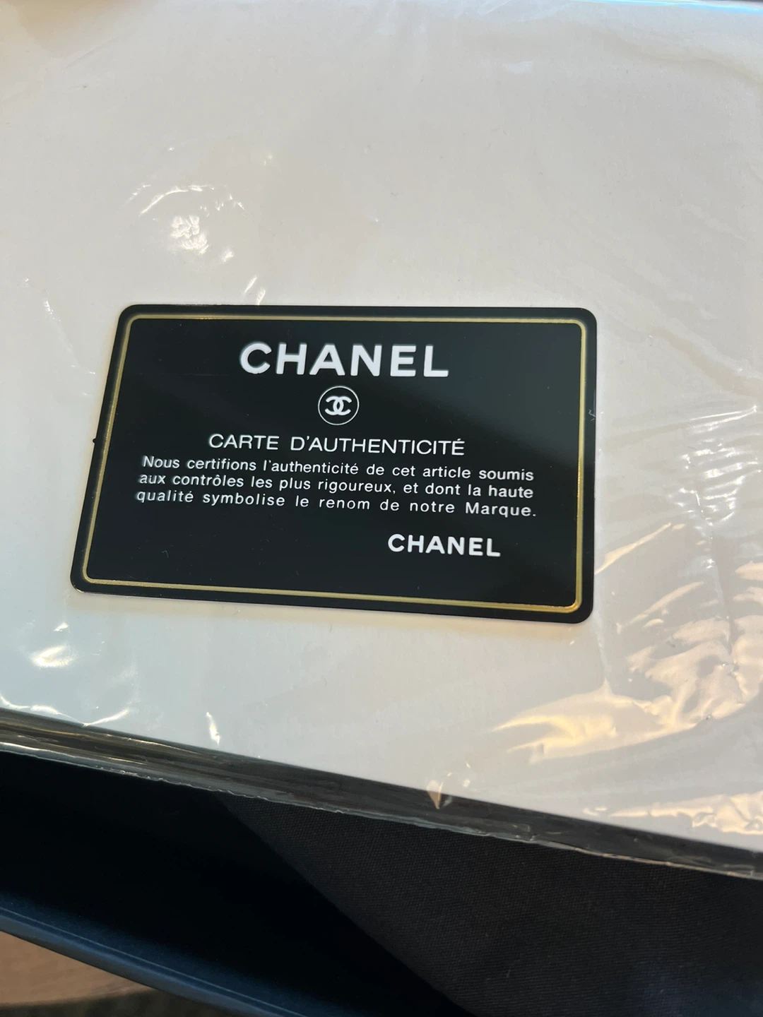 Red Leather Chanel Boy Bag - photo 3
