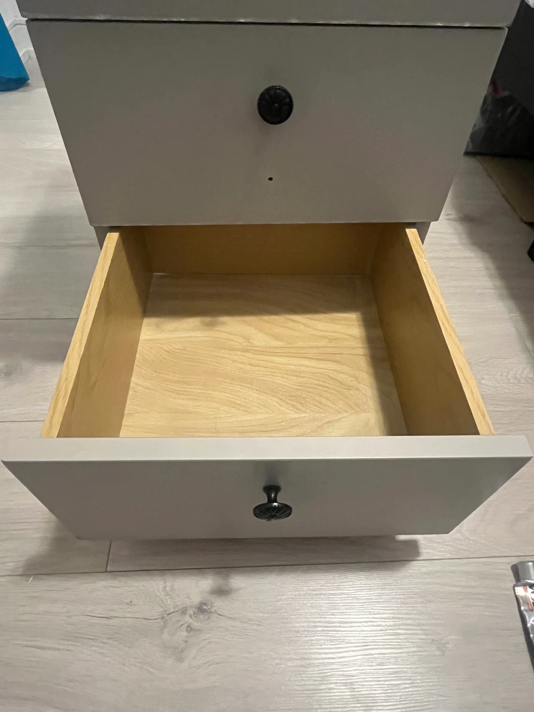 3 Drawer Nightstand/Filing Cabinet - photo 4