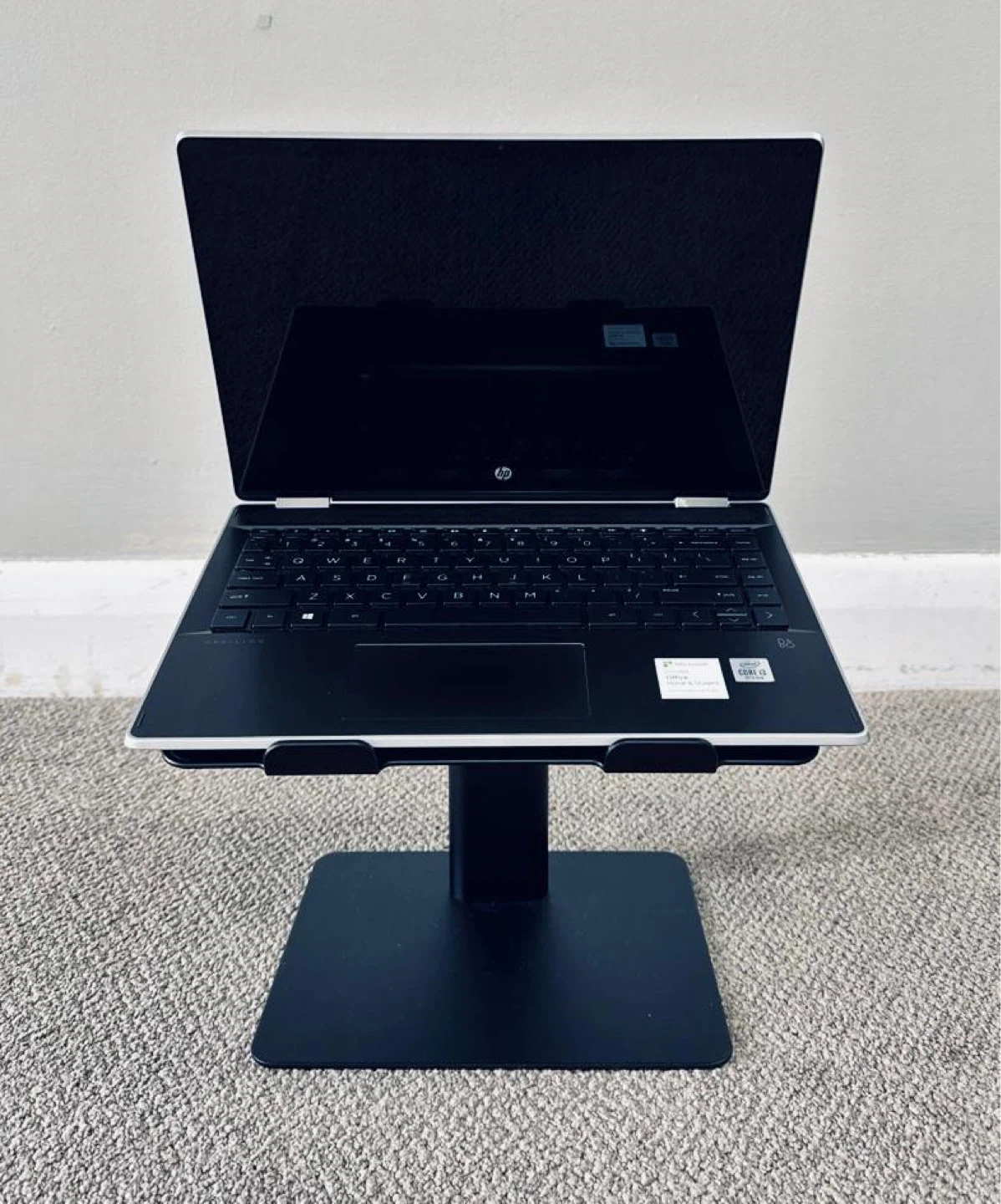 Extendable Laptop Stand
