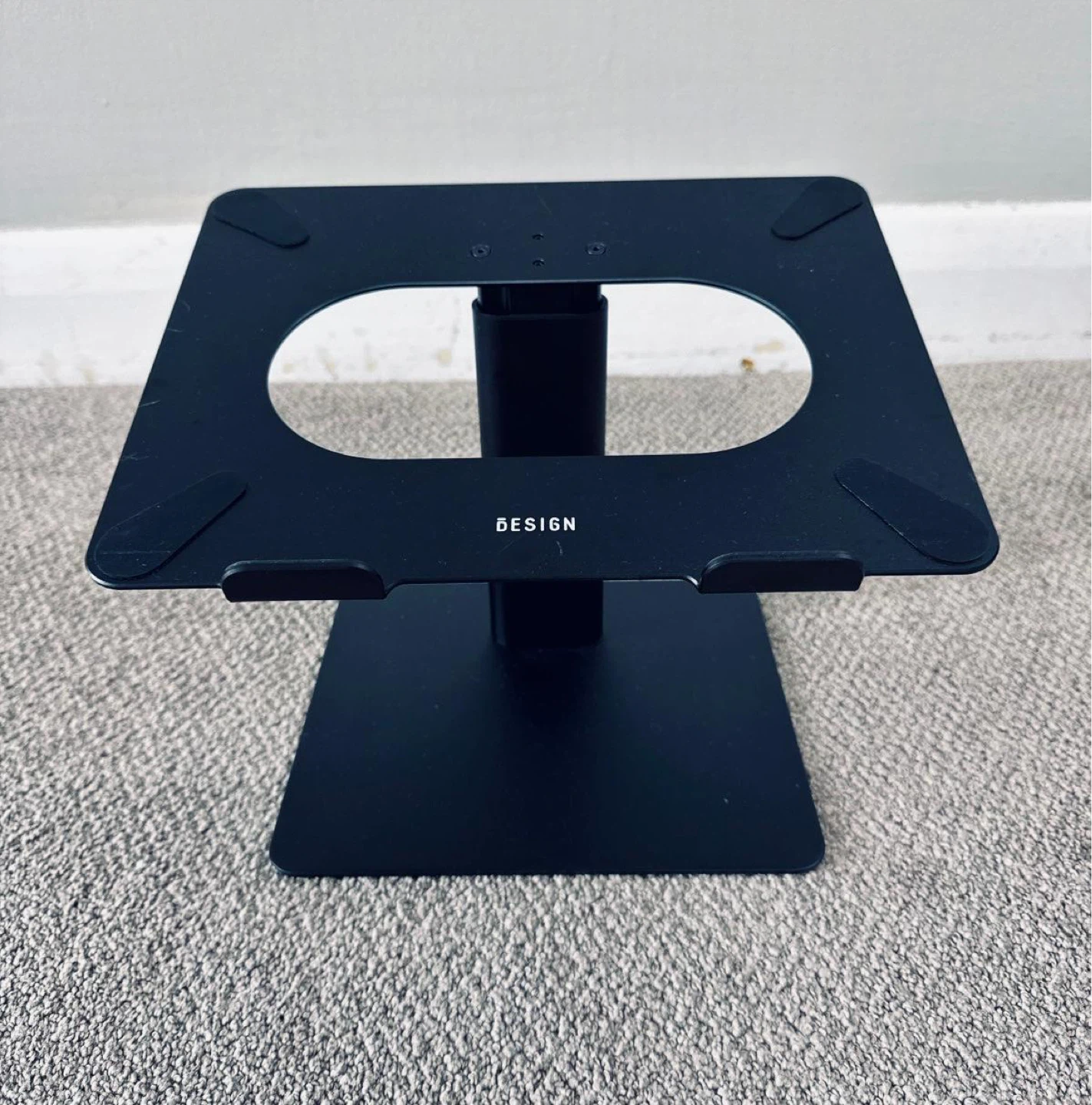 Extendable Laptop Stand - photo 2