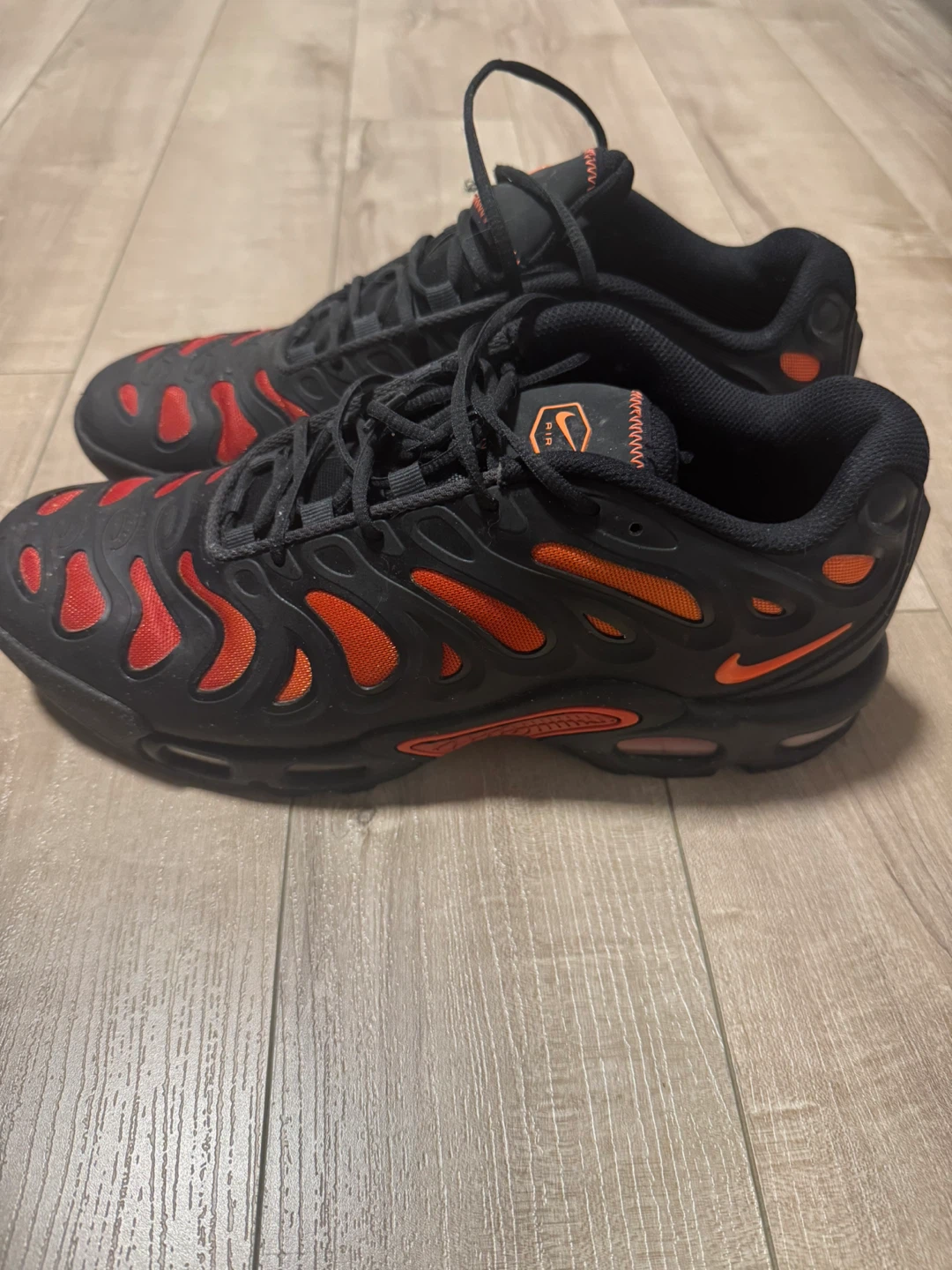 Nike Air Max Plus TN SE Men's Running Shoes Black/Orange US 10.5 - photo 2