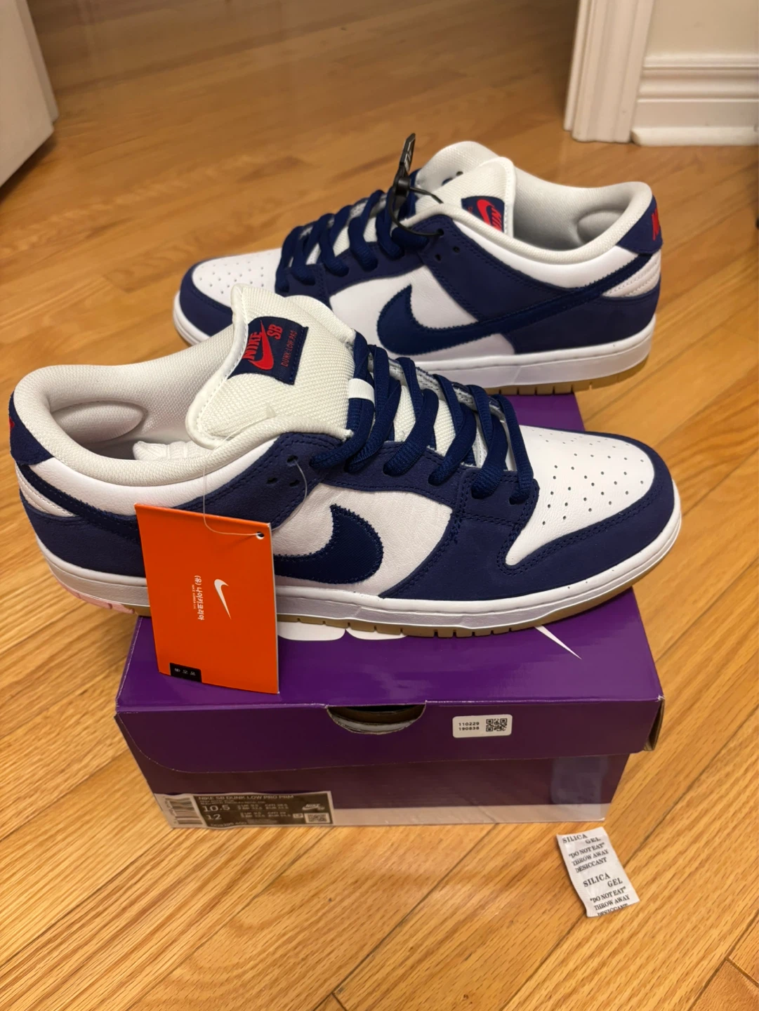 Nike SB Dunk Low Pro Los Angeles Dodgers - photo 2