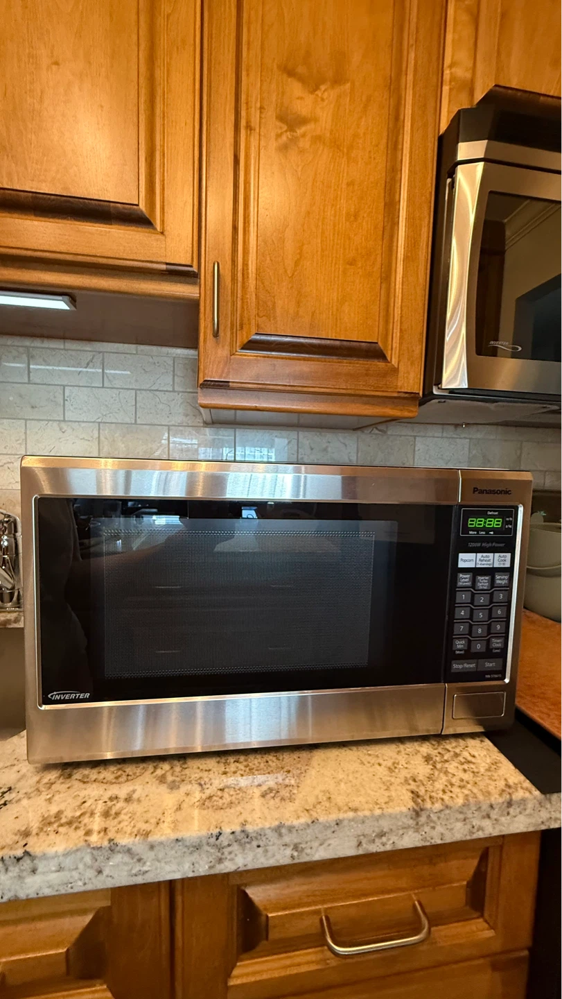 Panasonic Stainless Steel Microwave Oven - photo 2