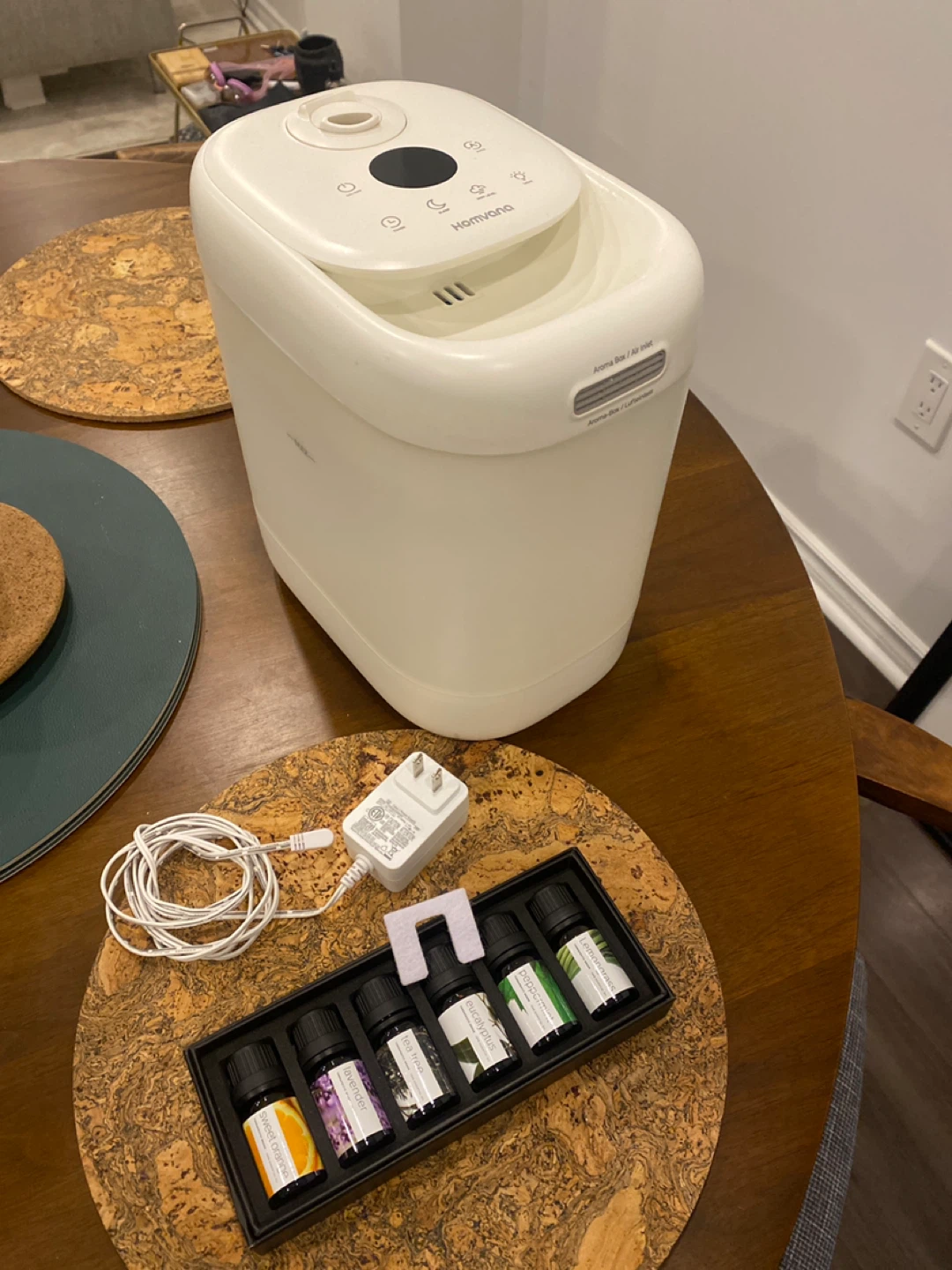 Homvana Humidifier with Essential Oil Diffuser