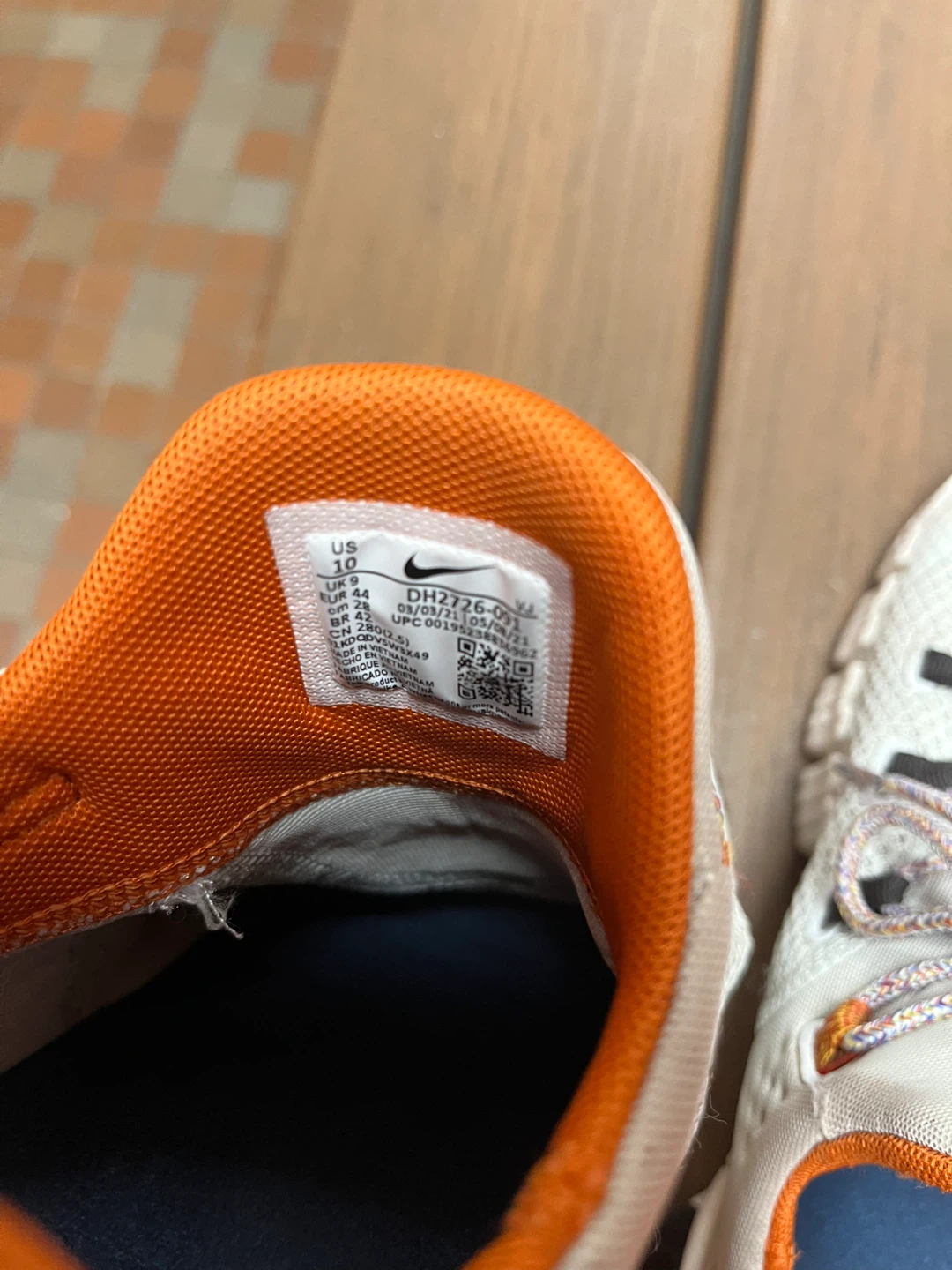 Nike Free Metcon 5 White Orange Shoes - US 10 - photo 4