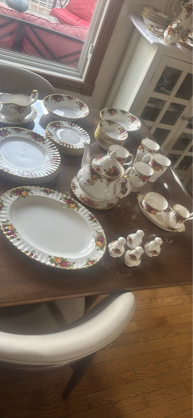 Royal Albert Old Country Roses Dinnerware Set - photo 2