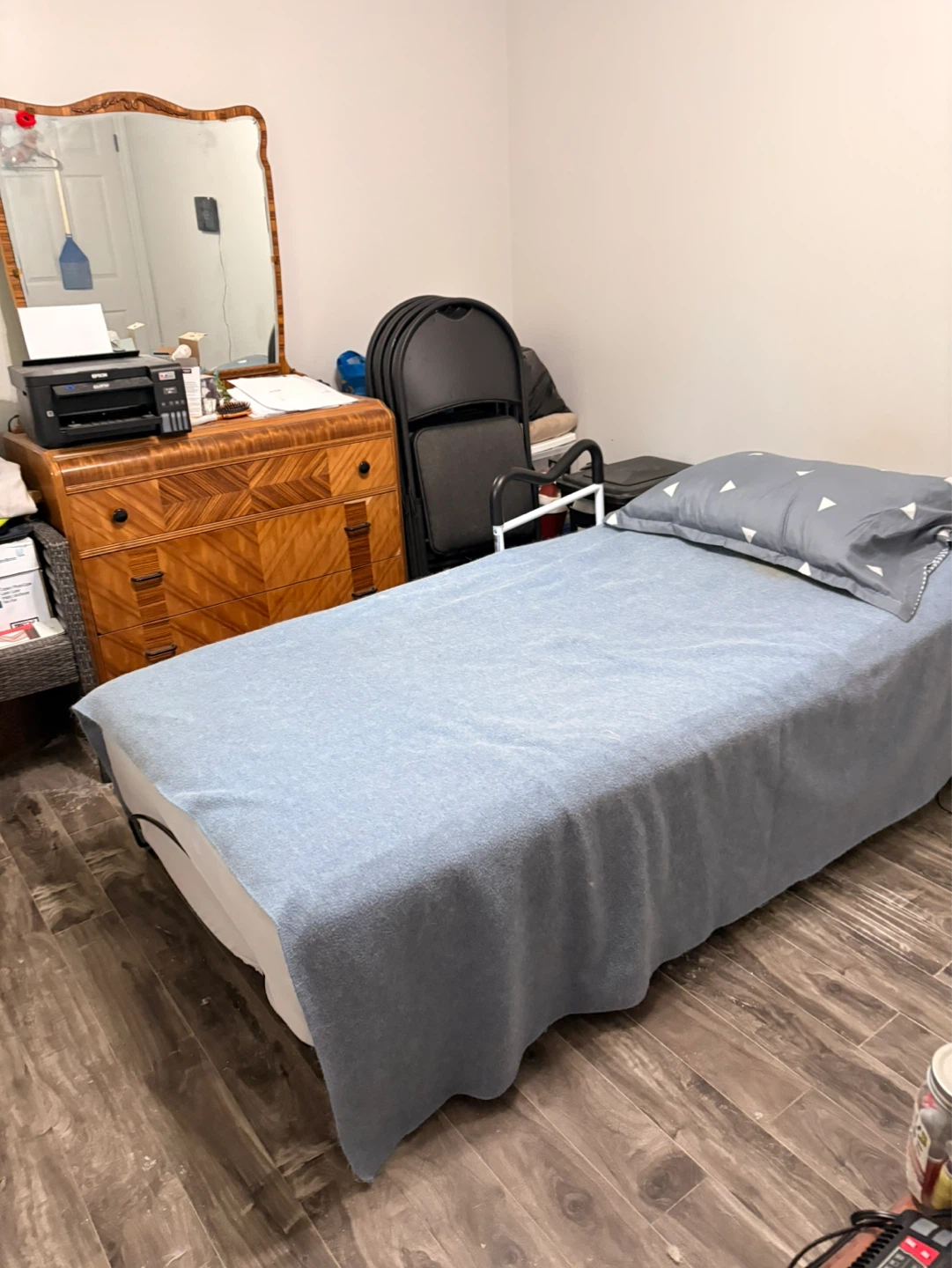 Adjustable bed, Twin XL