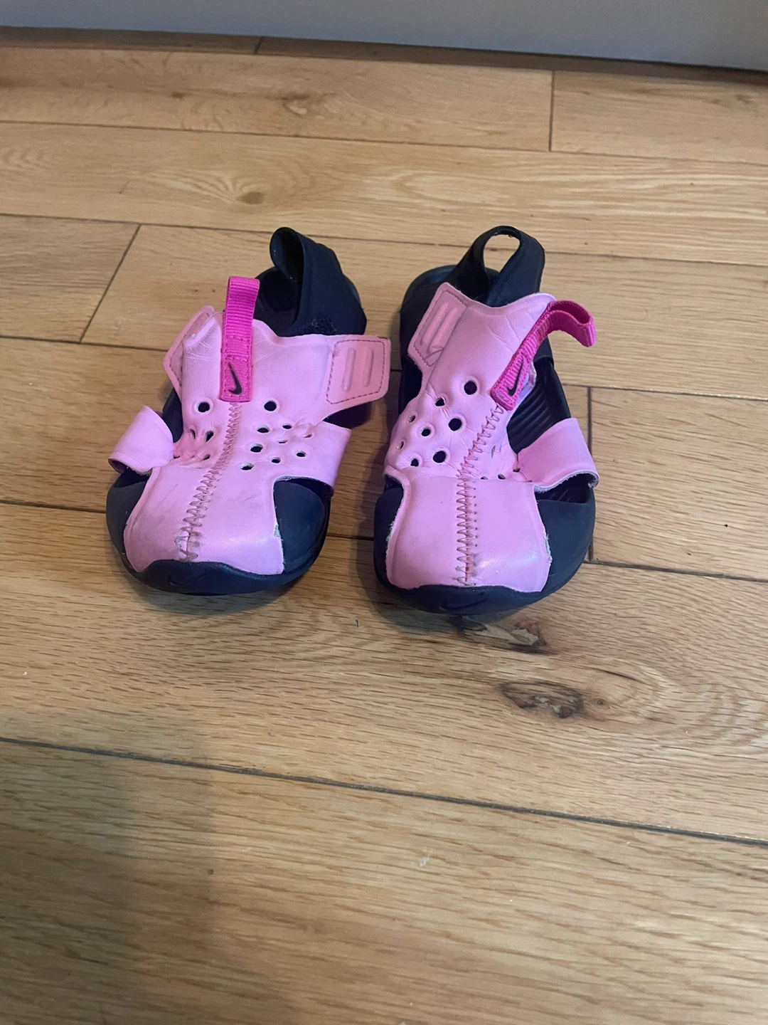 Toddler size 8- Nike Pink Water Sandals