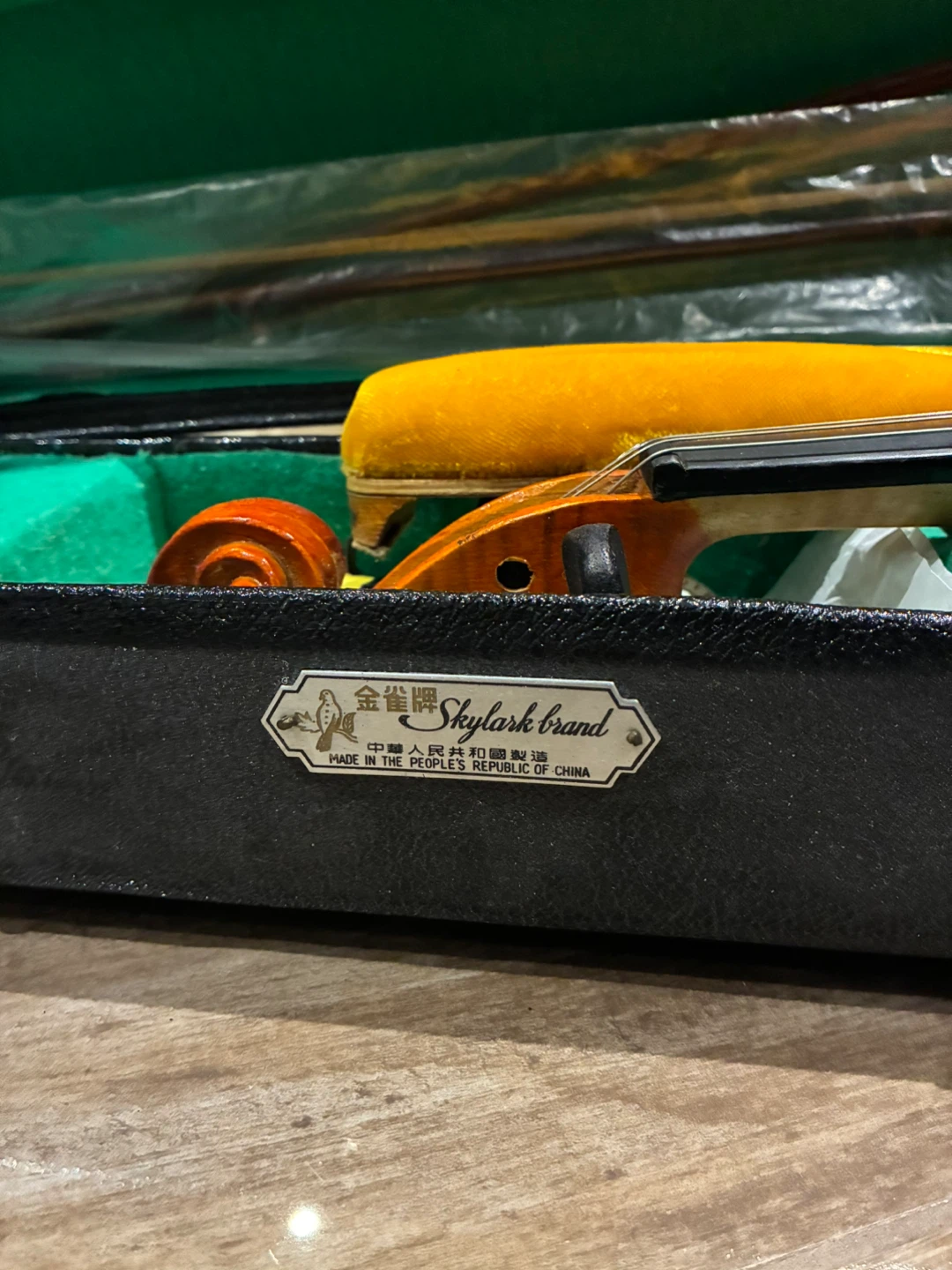 SKYLARK BRAND VIOLIN WITH CASE - photo 3