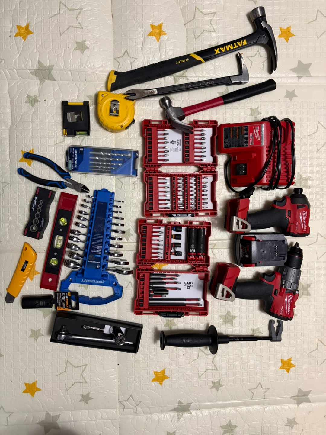 Milwaukee tools & Mastercraft Stubby Combination Wrench Set