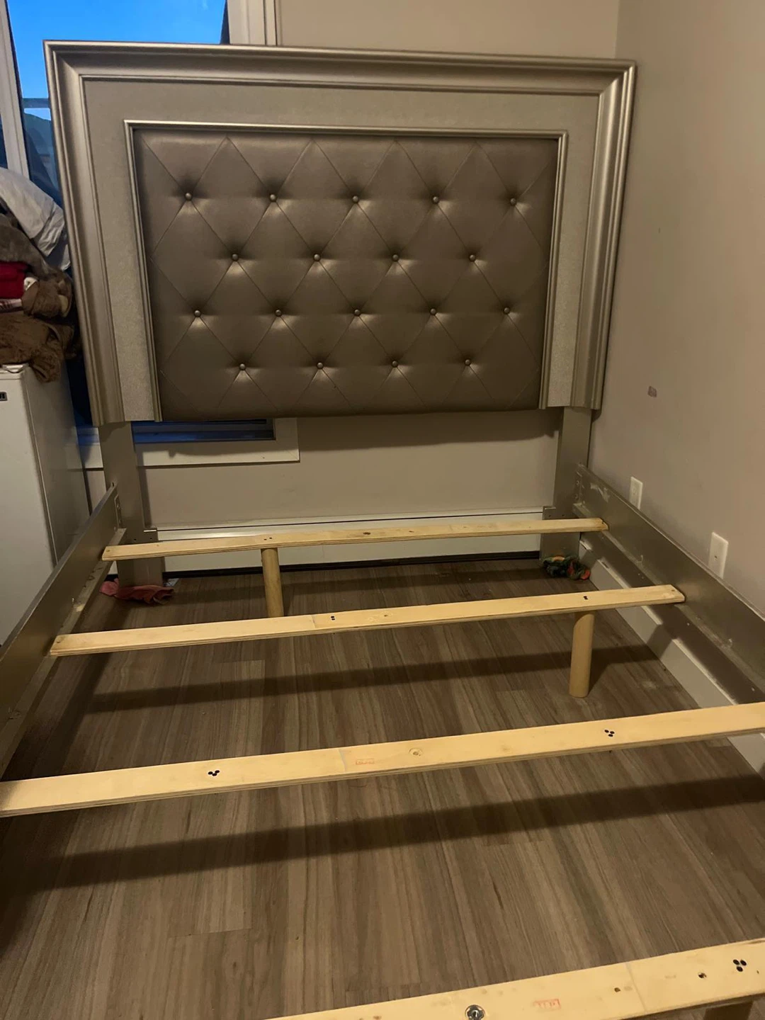 Tufted Headboard king Bed Frame - photo 2