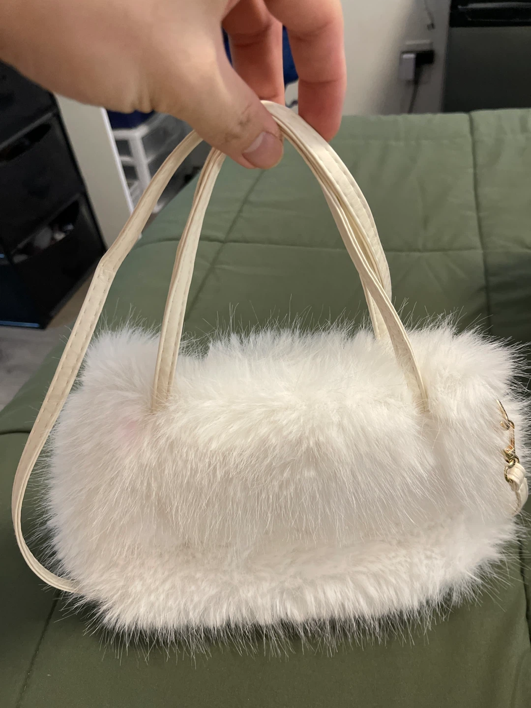 White Faux Fur Purse - photo 3