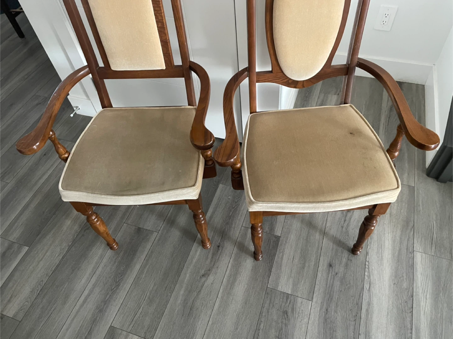 Vintage Arm Chairs - photo 4