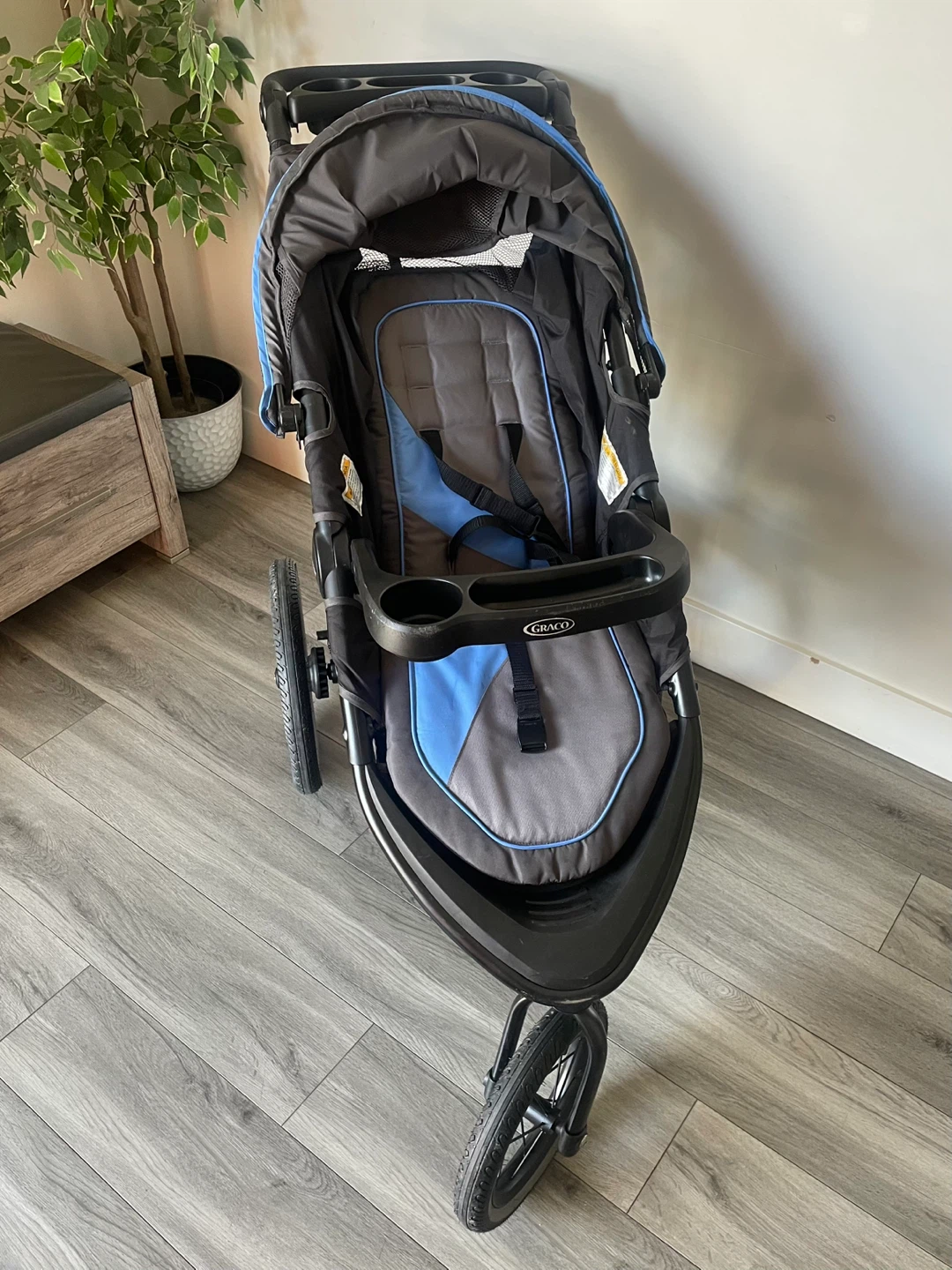 Graco Jogging Stroller - photo 3
