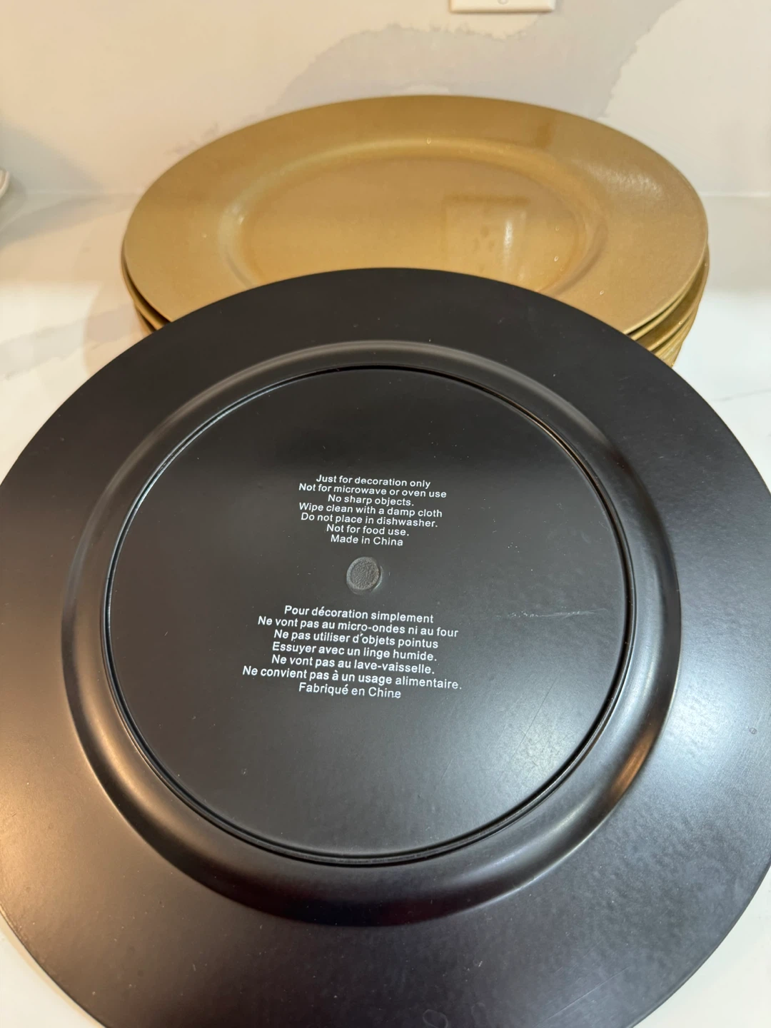 Gold Charger Plates - photo 3
