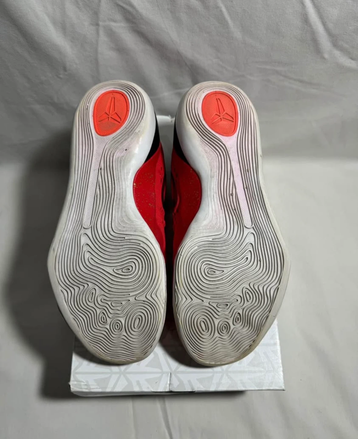 Nike Kobe IX CH Pack Red Gold Basketball Shoes Size 8 - photo 4