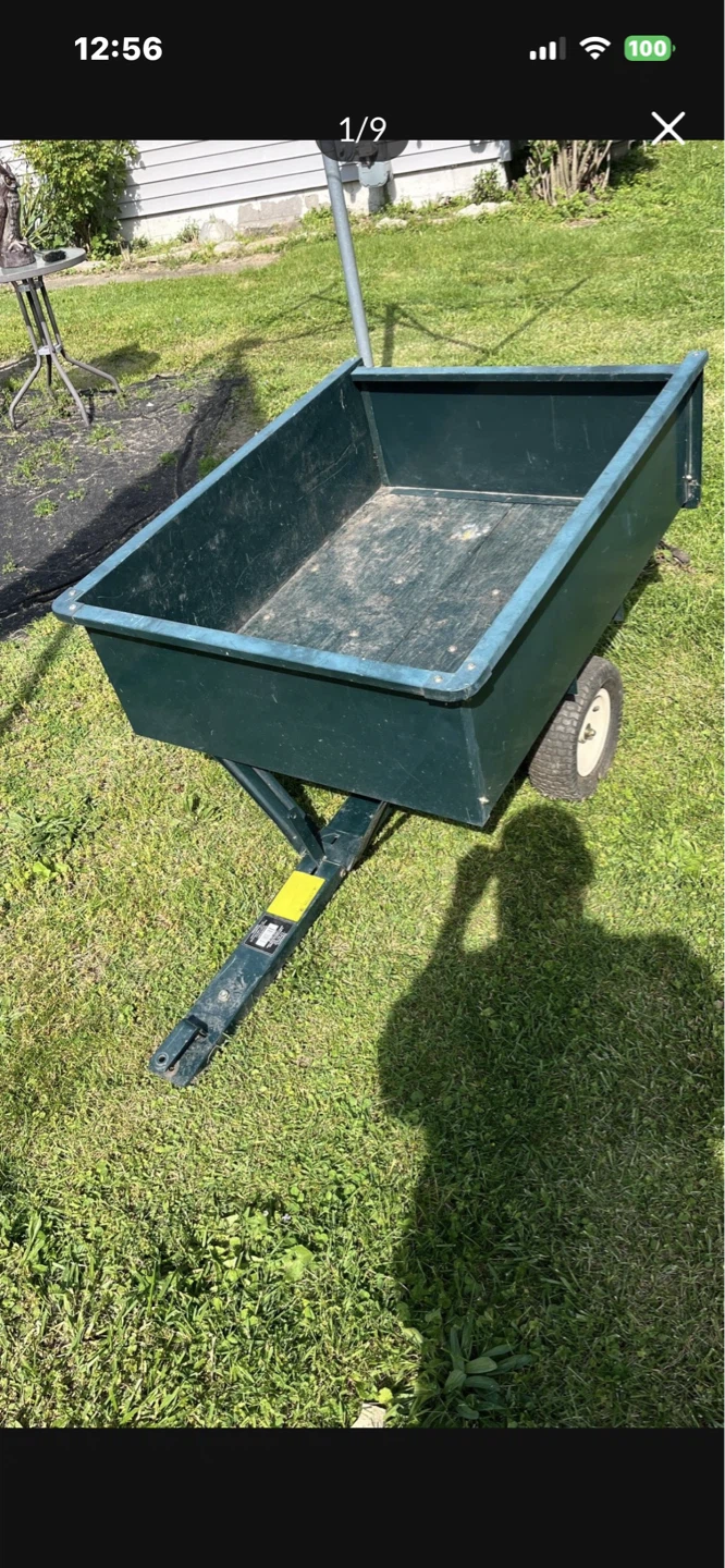 Lawn dump cart