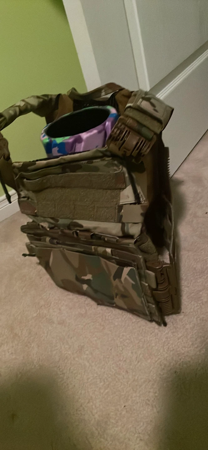 Emersongear JPC style vest + mag pouches