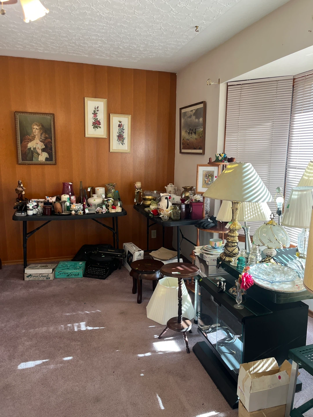 Estate Sale -4908-45 Street SW Calgary - photo 3