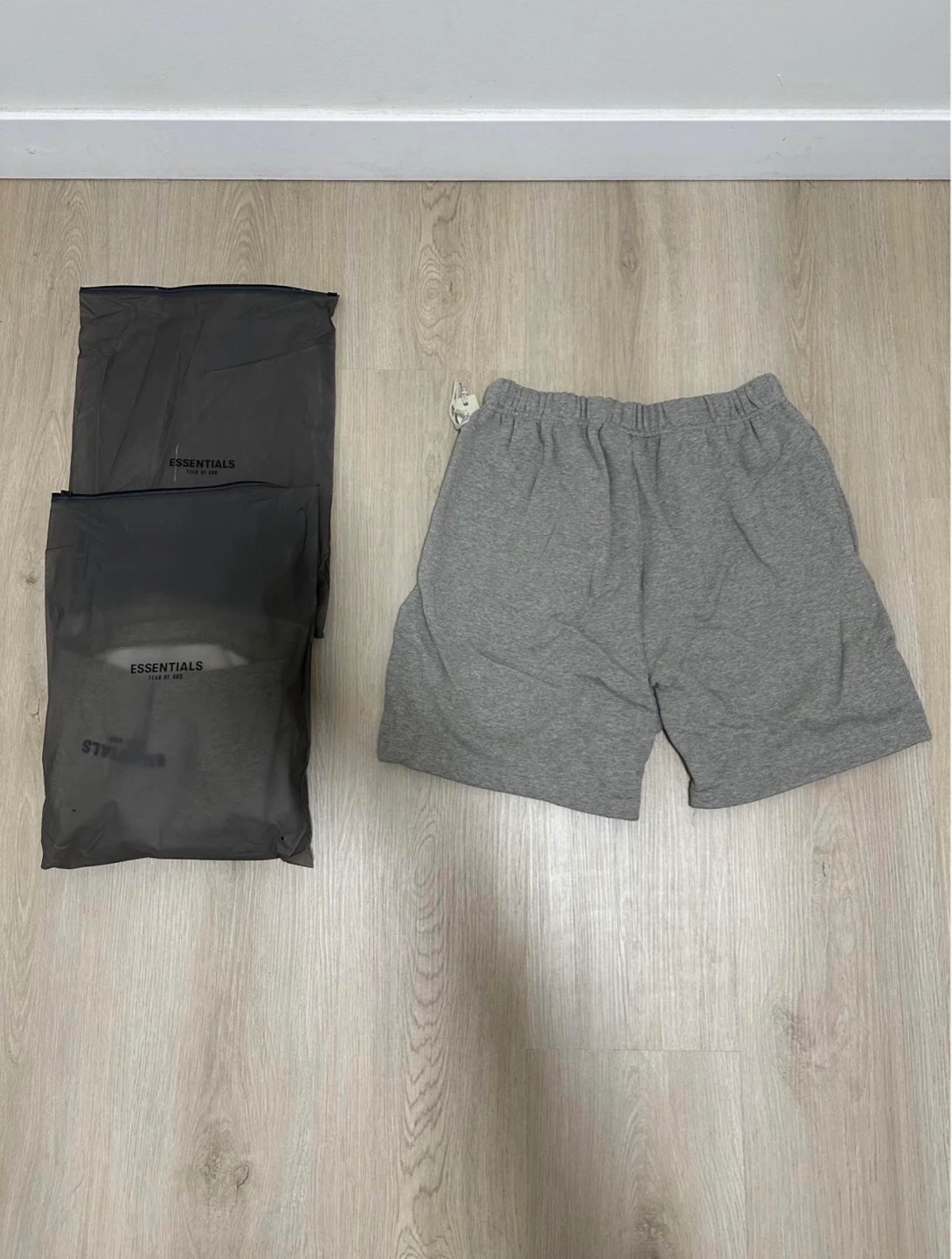 Essentials Fear Of God Shorts - photo 2