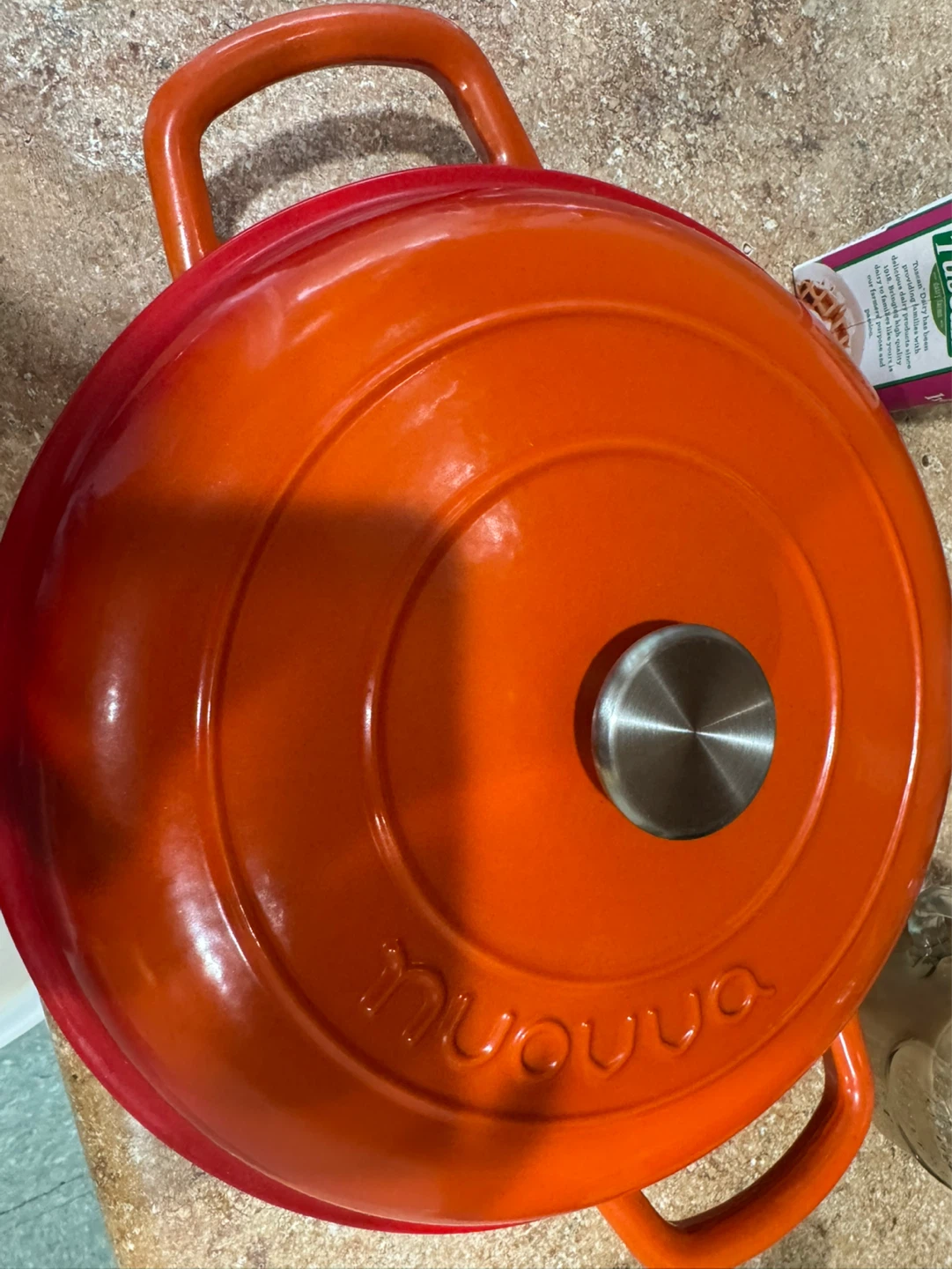 Nuova 3.7-Quart Cast Iron Dutch Oven
