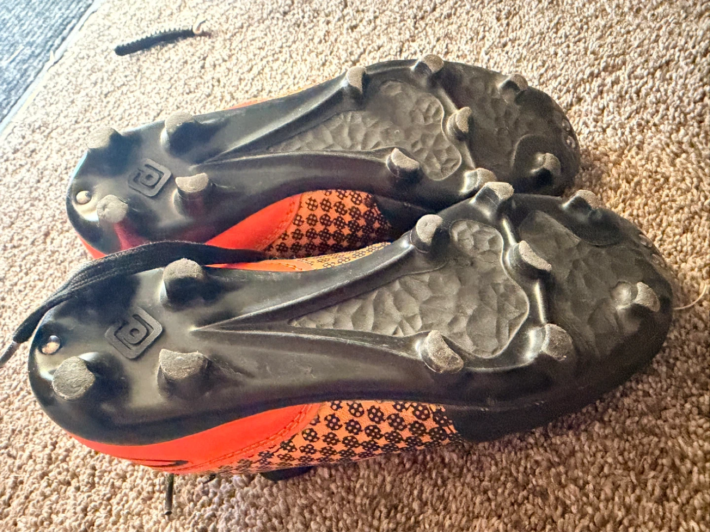 Kids Soccer Cleats size 2 - photo 2