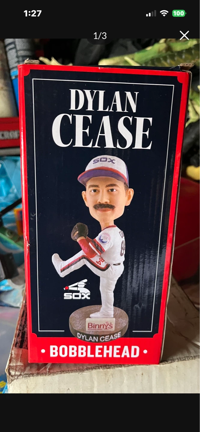 Sportsman bobble head