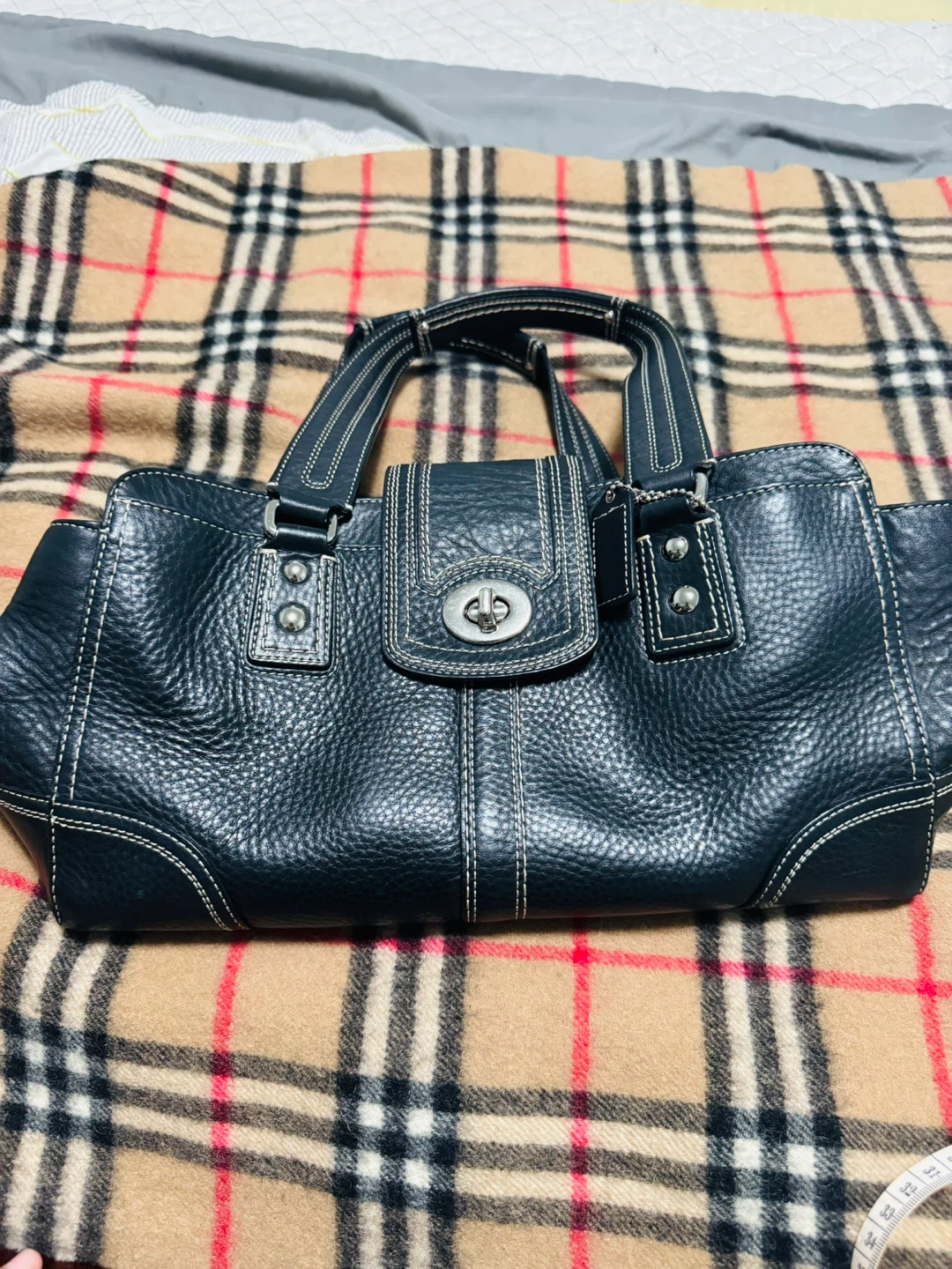 Coach Black Leather Handbag - photo 2
