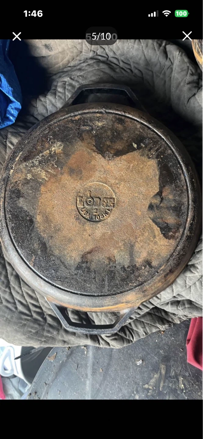 Vintage cast iron pan and skillet - photo 3