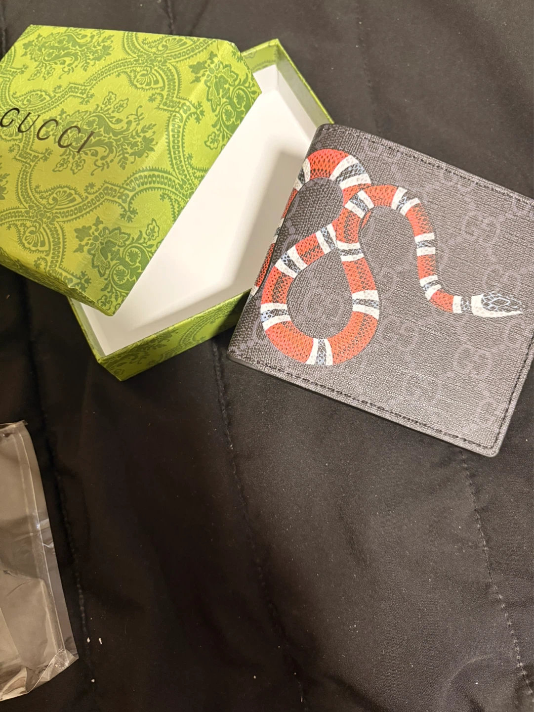 Gucci Bi-Fold Wallet with Snake Detail - photo 5