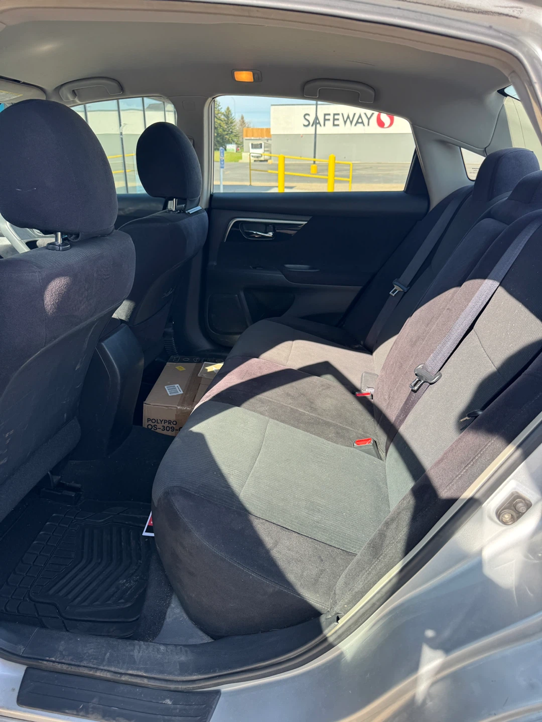Nissan Altima Sedan - photo 2