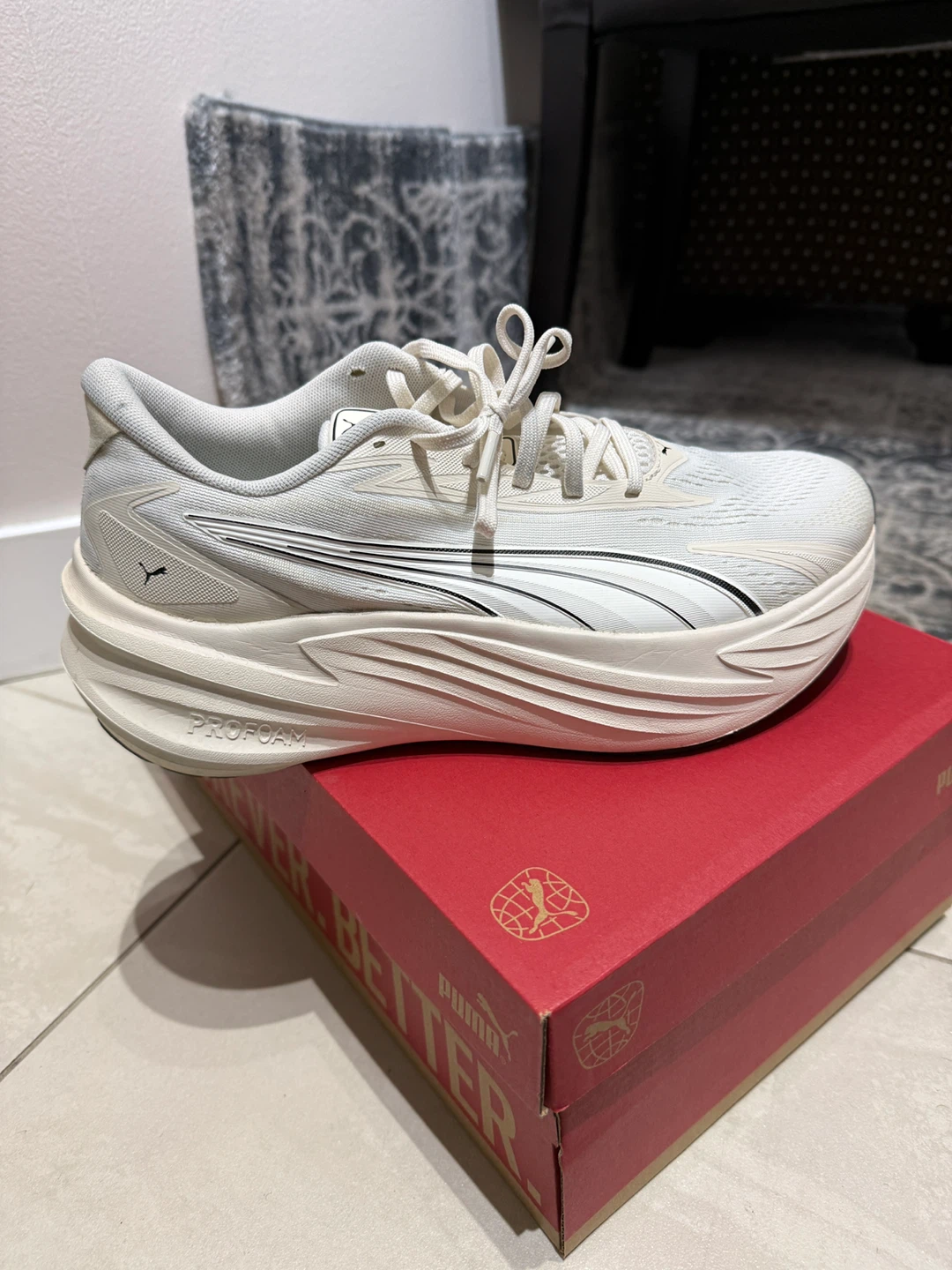 Puma Maxima Pro Wns Running Shoes Alpine Snow-Warm White Size 10