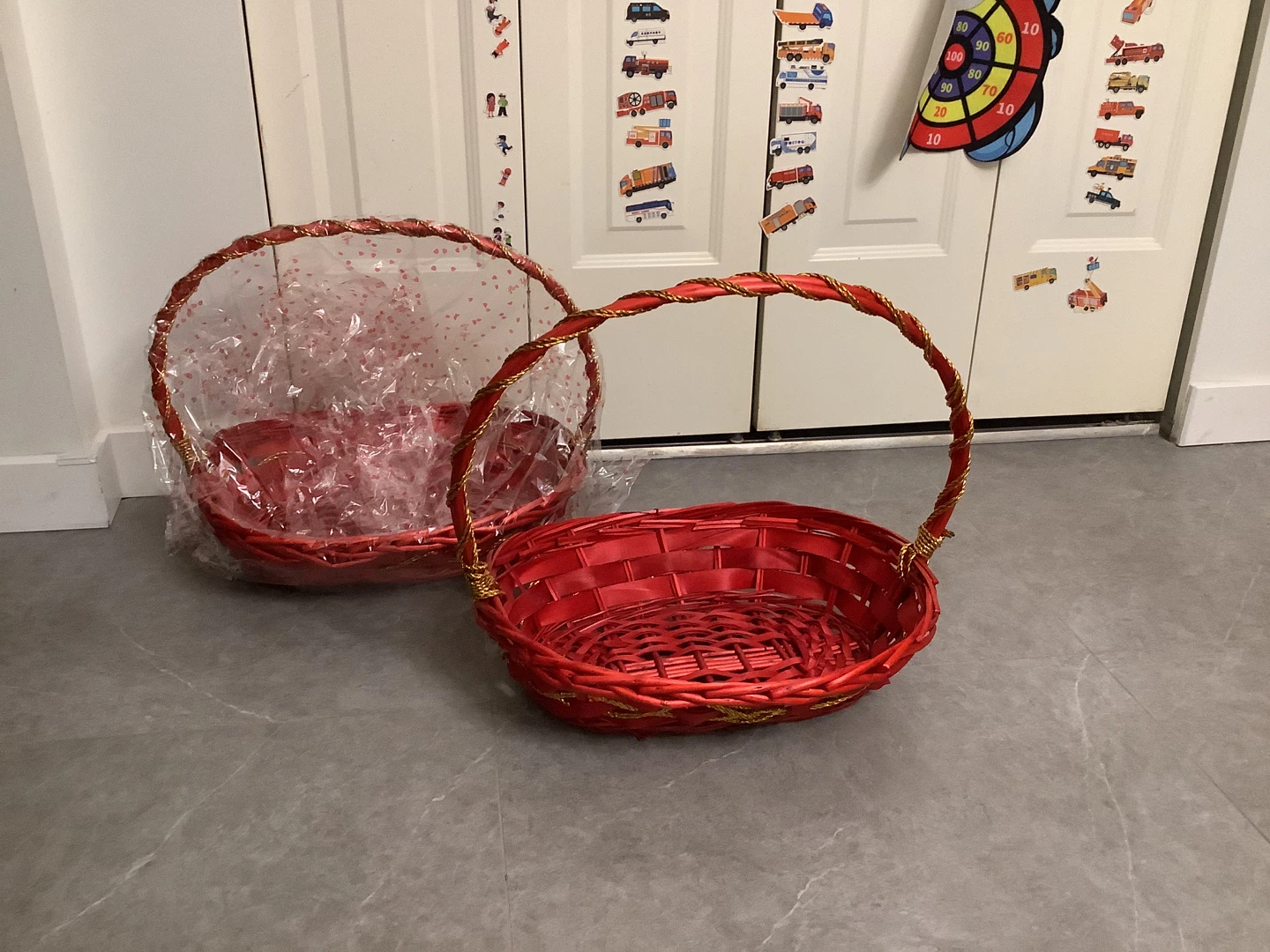 Red Woven Gift Baskets with Handles (2)