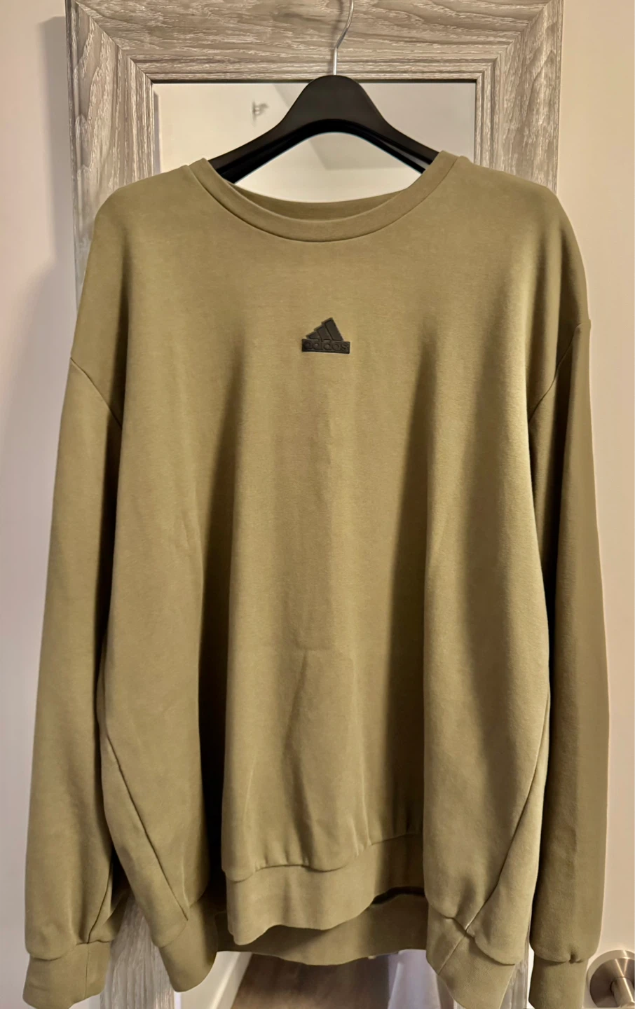 adidas Men’s Crewneck Sweatshirt_Olive Green_Asia 2XL_NWOT
