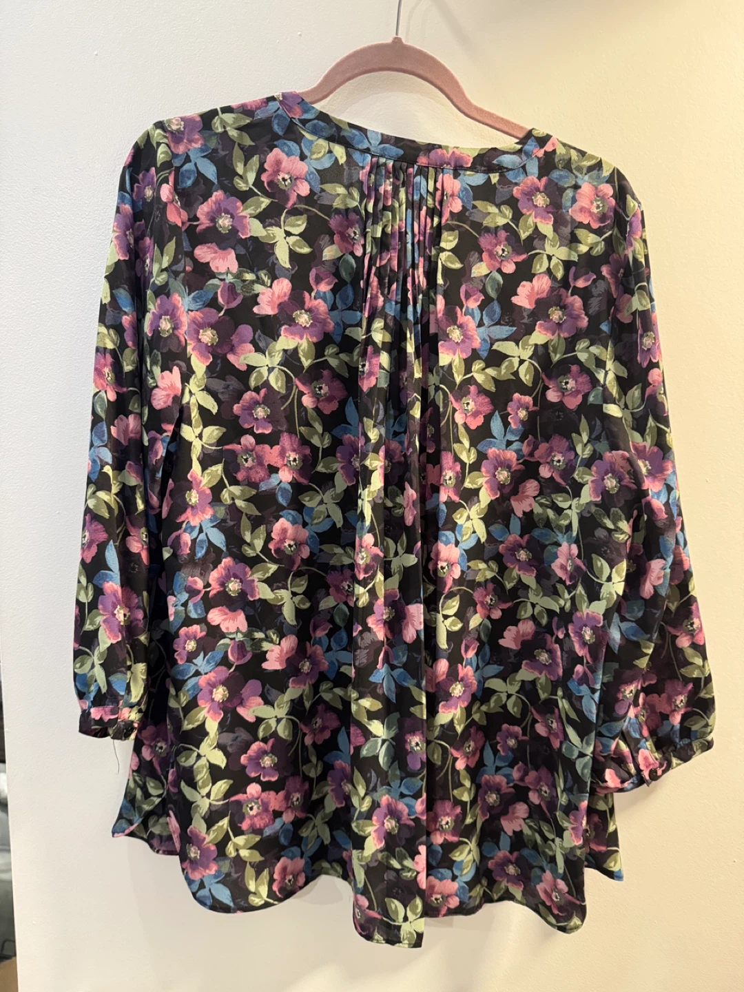 NYDJ Floral V-Neck Blouse - photo 2