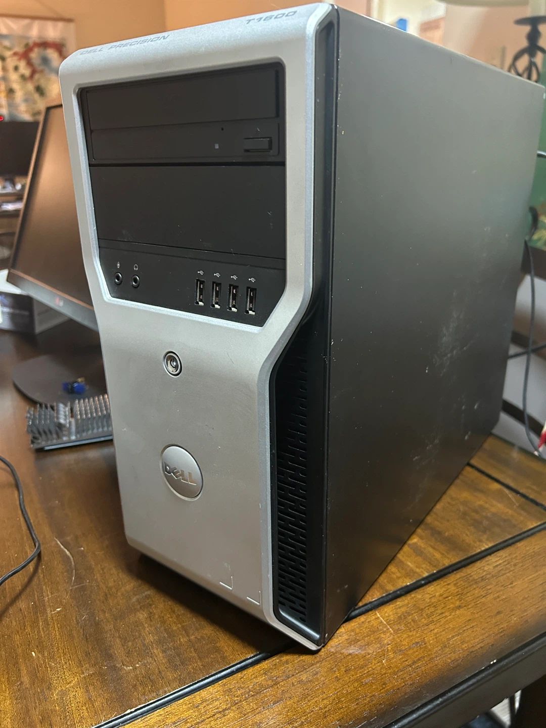 Dell Fast Desktop PC - Intel i7, Dual SSDs, Windows 11 Pro