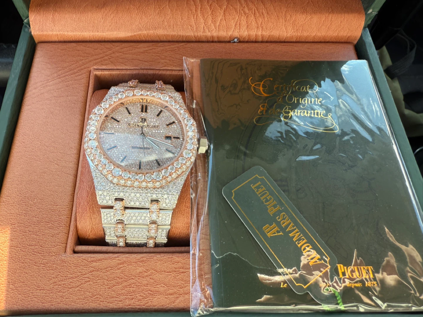 VVS Moissanite Bustdown AP Watch - photo 4