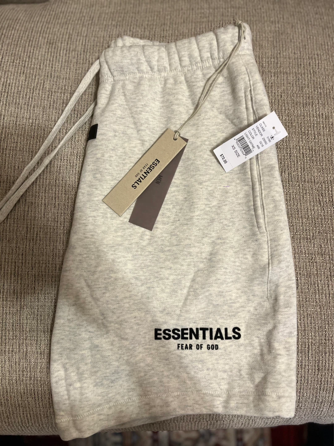 Fear of God Essentials Sweat Shorts - Light Grey - XS