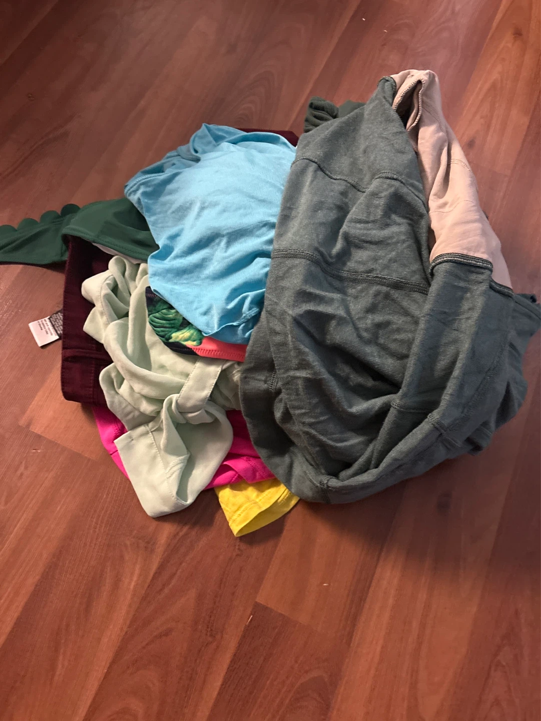 Bundle of assorted women’s clothing