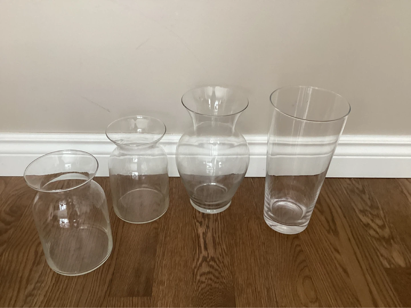 LIKE NEW ASSORTED VASES ALL FOR $15 (SEE LISTING)