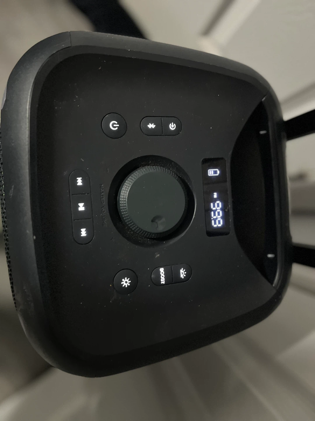 Party Speaker with LED lights! - photo 2