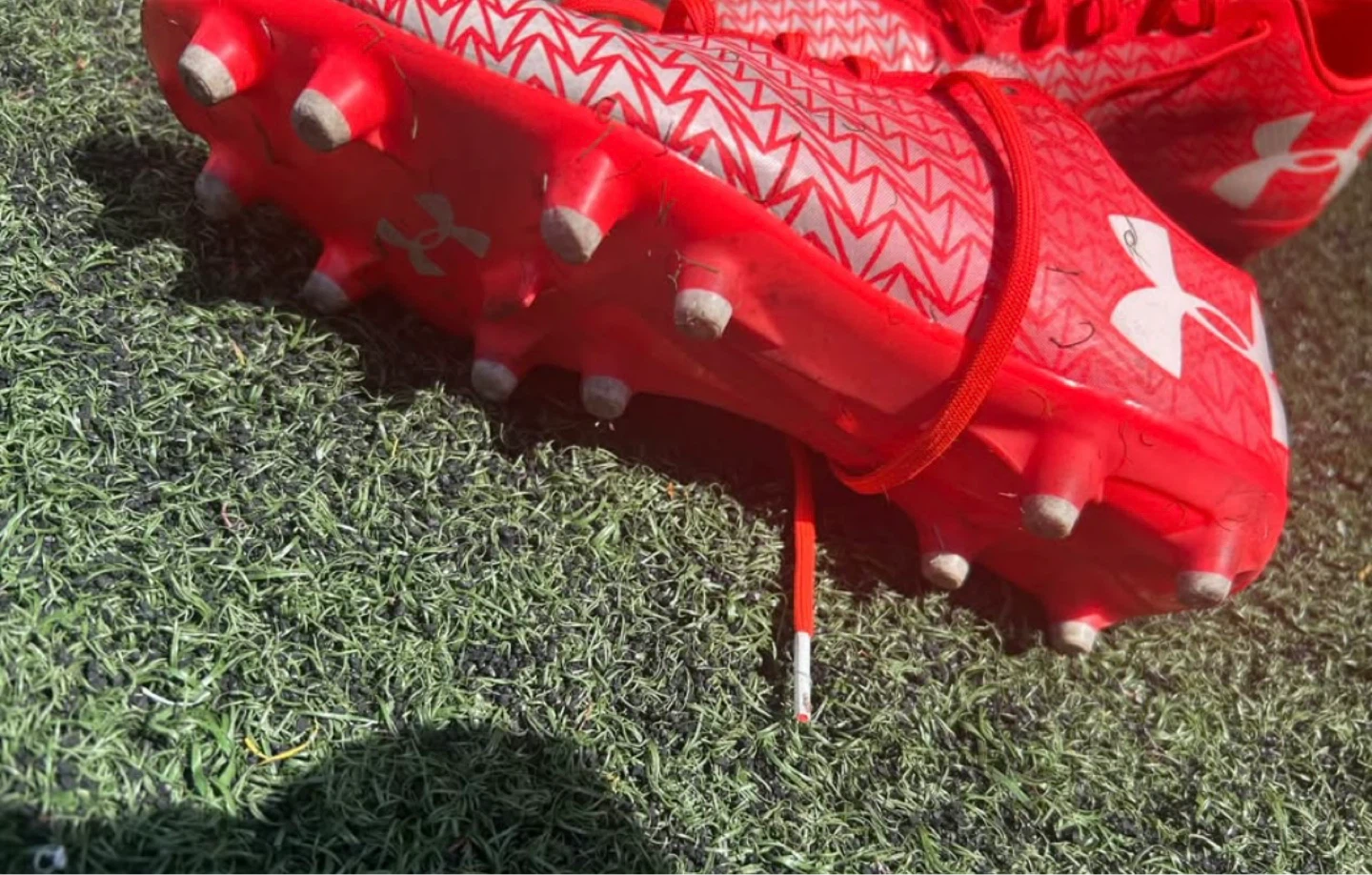Under Armour Red Football Cleats - photo 4