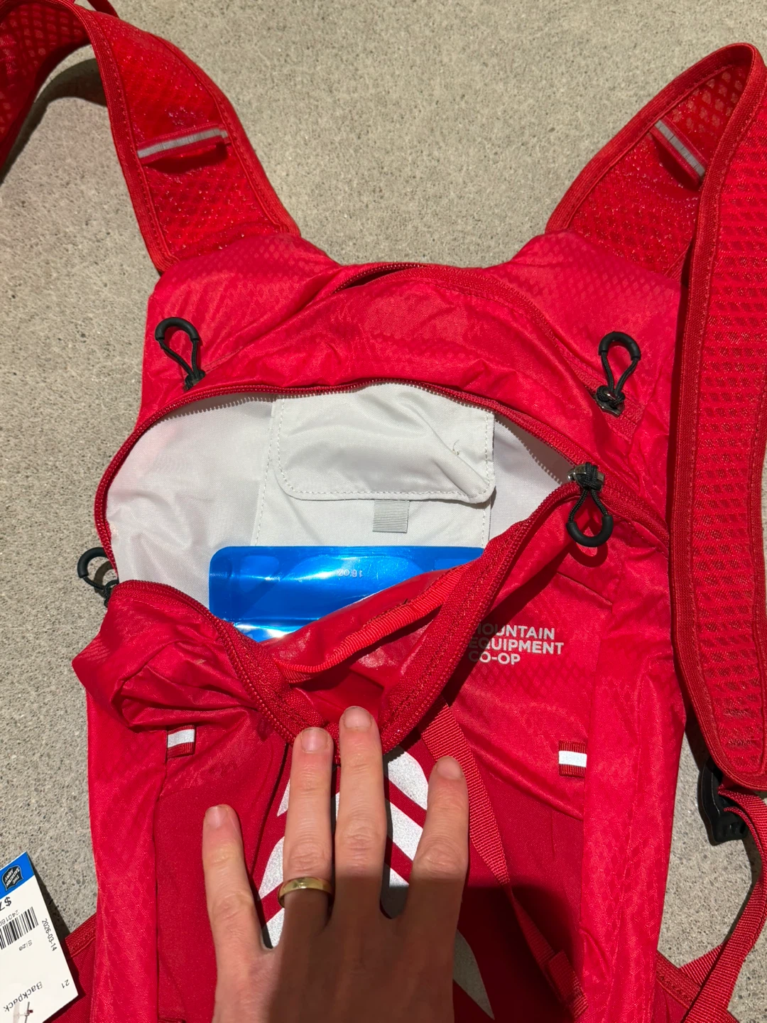Mountain Equipment Co-op Red Backpack - photo 3