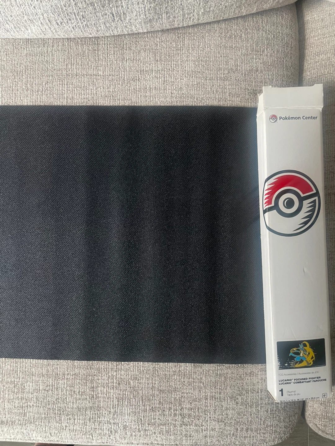 Pokémon Play Mat - Lucario - photo 3