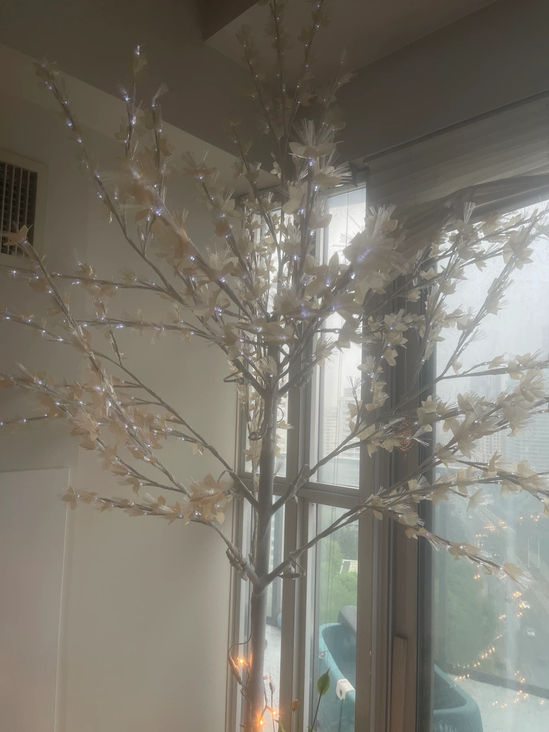 Decorative Light-Up Tree with White Flowers