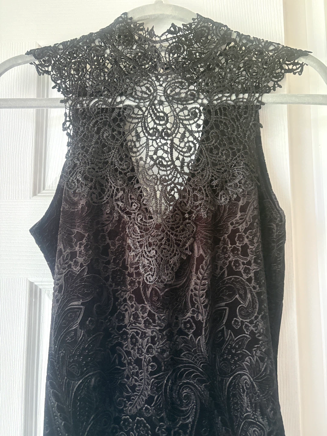 Suzy Shier Black Velvet Lace Dress - photo 2