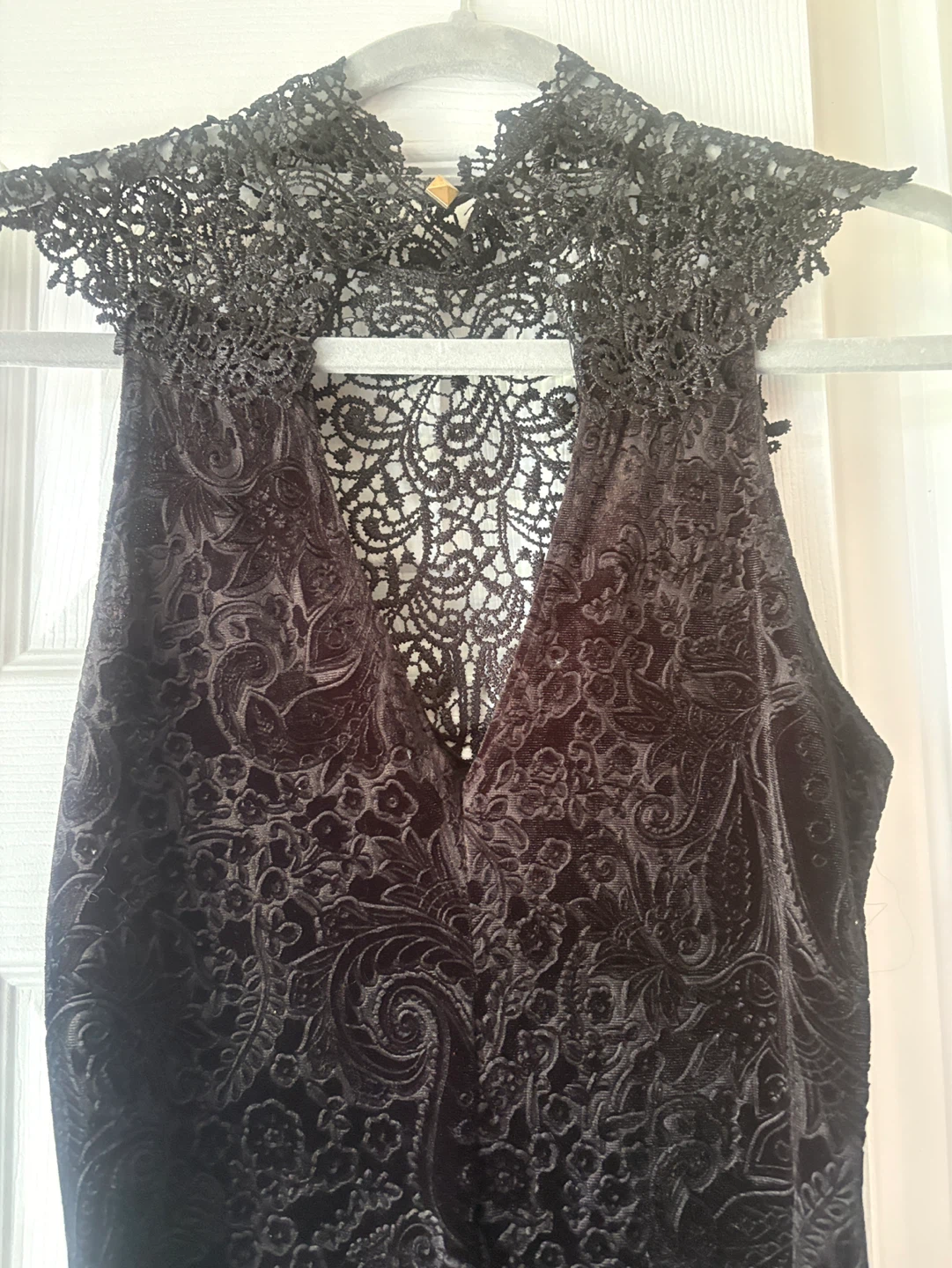 Suzy Shier Black Velvet Lace Dress - photo 4