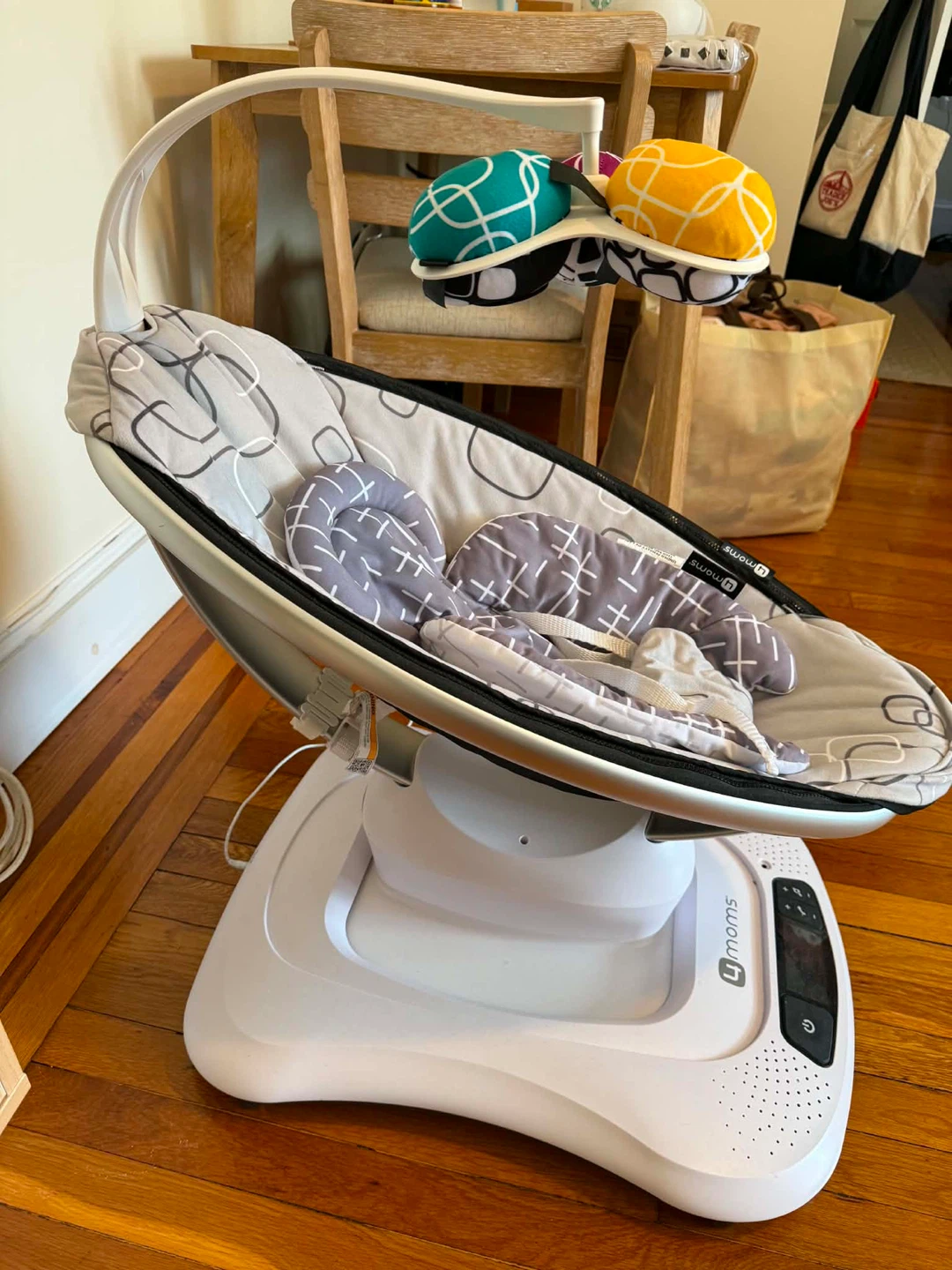 4moms MamaRoo Baby Rocker Swing - photo 2